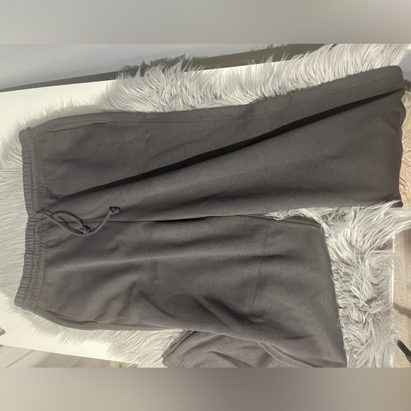 Dark grey zara sweatpants - Picture 1 of 2